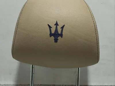 Maserati GRAN TURISMO 2012 Headrest