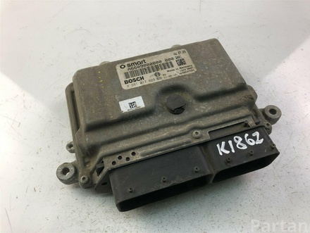 SMART A6609000800; 0281017623 / A6609000800, 0281017623 FORTWO Cabrio (451) 2009 Control unit for engine