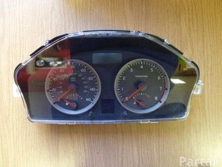 VOLVO 30710071 V50 (MW) 2008 Dashboard