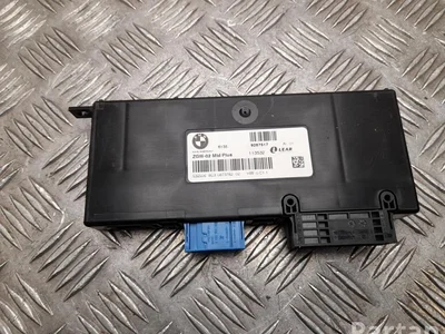 BMW 9267517 X3 (F25) 2011 Diagnosis interface for data bus (gateway)