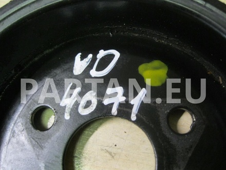 SAAB 90528666 9-5 (YS3E) 2003 Guide Pulley