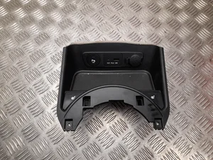 Kia 84630-3U180, 84630-3U180WK / 846303U180, 846303U180WK SPORTAGE (SL) 2012 Switch for seat heating AUX USB