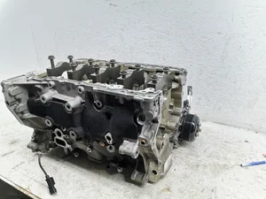 Land Rover PBH4P36015AD, H4P36015AD, 2012080645, 37700km RANGE ROVER VELAR (L560) 2021 Engine Block