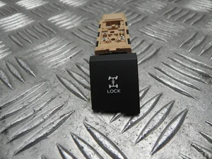 Kia 8327 SORENTO II (XM) 2014 Button for differential lock