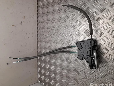 Ssangyong 71310-35001 / 7131035001 Tivoli Grand 2022 Door Lock Left Rear