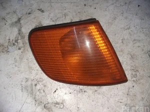 Audi 137984 80 Avant (8C, B4) 1993 Фонарь указателя поворота справа