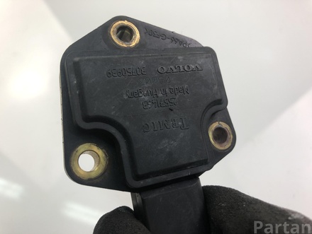 VOLVO 30750939 V60 2012 Sensor, engine oil level