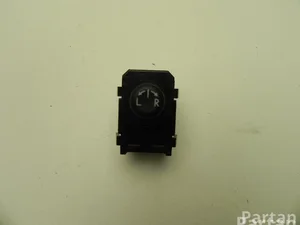 Subaru 83061FJ010 FORESTER (SH_) 2012 Switch for electrically operated rear view mirror