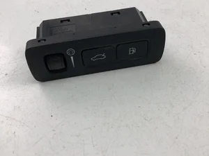 Volvo P31376509 XC90 II 2018 Boot lid/tailgate button