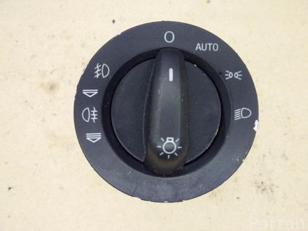 AUDI 4F2 941 531 D / 4F2941531D A6 (4B2, C5) 2004 Light switch