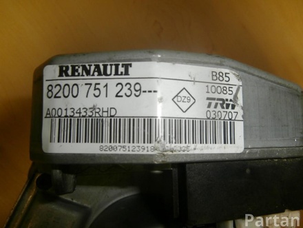 RENAULT 8200 751 239, A0013433RHD / 8200751239, A0013433RHD CLIO III (BR0/1, CR0/1) 2008 Silniczek elektrycznego wspomagania kierownicy