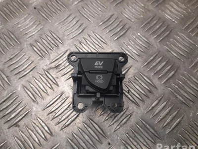 Lexus 75L860 UX (ZA10) 2019 Multiple switch