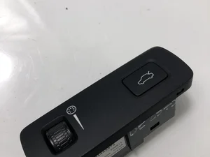 Volvo P31443873 XC60 II (246) 2020 Boot lid/tailgate button