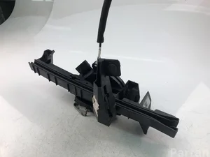 Ford EM2A-U21813-AD / EM2AU21813AD GALAXY 2017 Door Lock