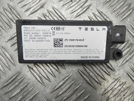 TESLA 1508179-00-E / 150817900E Model Y 2022 Interface box (control unit 'bluetooth')