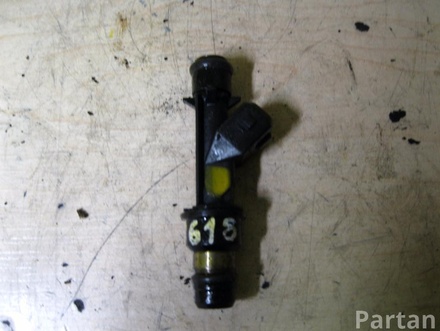 OPEL 25313846 MERIVA 2004 Injector