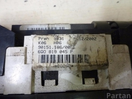 VW 6Q0 819 045 P / 6Q0819045P POLO (9N_) 2002 Control Unit, heating / ventilation