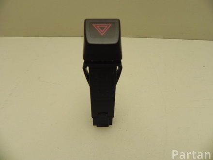 VOLVO 30739296 V50 (MW) 2009 Emergency light/Hazard switch