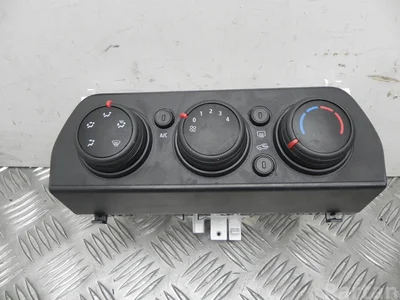 Dacia 275003079 Sandero III (DJF/BJI cross) 2022 Automatic air conditioning control
