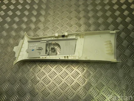 Mercedes-Benz A 166 690 32 00, A 166 690 34 00, A 166 868 02 00 / A1666903200, A1666903400, A1668680200 GLE (W166) 2017 B-Säulenverkleidung oben rechte Seite