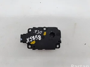 Mercedes-Benz T1002128BC C-CLASS (W205) 2015 Adjustment motor for regulating flap