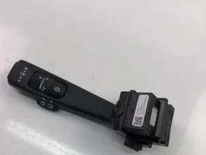 Volvo 31456042 V40 Hatchback 2017 Steering column multi-switch