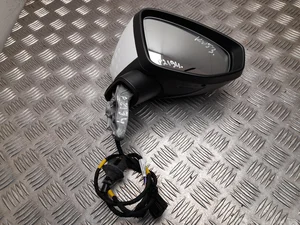 Audi E1041585, 8Y2 857 410 A / E1041585, 8Y2857410A A3 sedan (8YS) 2020 Outside Mirror Right adjustment electric Turn signal