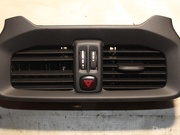VOLVO 313702 V40 Hatchback 2013 Ventilation arrière