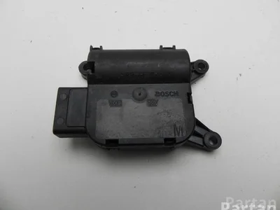 Volkswagen 3C0 907 511 A / 3C0907511A GOLF VI (5K1) 2010 Adjustment motor for regulating flap