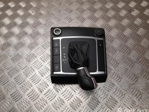 Volkswagen 2H0 863 681, 2H1 713 203 C / 2H0863681, 2H1713203C AMAROK (2H_, S1B) 2017 Gear Lever Gaiter center console