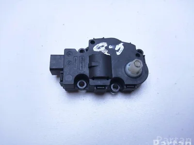 Audi 410475520 / 412650750 / 410475520412650750 A4 (8K2, B8) 2010 Adjustment motor for regulating flap