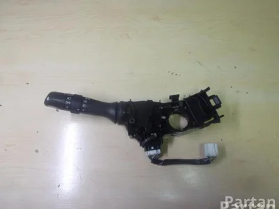 Lexus 30311-17F526 / 3031117F526 GS (GRS19_, UZS19_, URS19_) 2009 Steering column switch