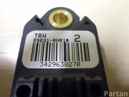 TOYOTA 89831-0H010 / 898310H010 YARIS (_P9_) 2009 Impact Crash Sensor 