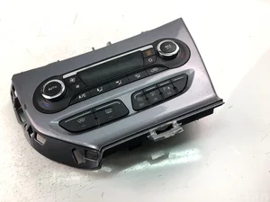 Ford BM5T18C612CJ FOCUS III 2014 Automatic air conditioning control