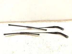 Porsche 95B.955.407, 95B.955.408 / 95B955407, 95B955408 MACAN (95B) 2016 Wiper Arm Kit
