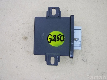 AUDI 8P0 907 357 C / 8P0907357C A6 (4F2, C6) 2006 Electronic control unit for headlight range control