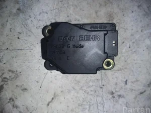 Volvo 75622G XC90 I 2003 Adjustment motor for regulating flap