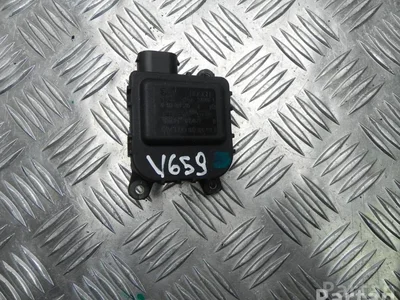 Volkswagen 8D2 820 511 E / 8D2820511E PASSAT (3B3) 2005 Adjustment motor for regulating flap