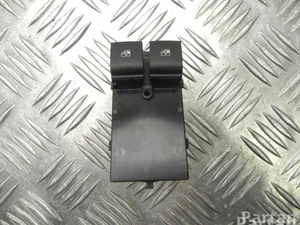 Vauxhall 13305978 INSIGNIA Mk I (A) 2013 Switch for electric windows