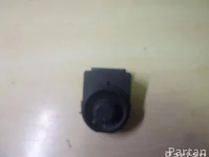 Chevrolet 13272182 CRUZE (J300) 2010 Switch for electrically operated rear view mirror