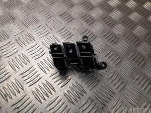 Kia 846C0-CJ480 / 846C0CJ480 Sportage V NQ5 2023 Multiple switch