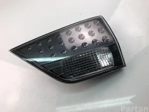Mitsubishi OUTLANDER II (CW_W) 2010 Fog Light