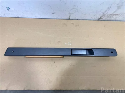 Aston Martin 4G43-24104-AW / 4G4324104AW Vantage Coupe 2009 Door Handle, interior Right Front