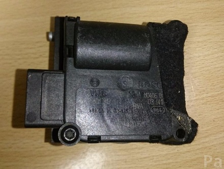 AUDI 4E0 820 511 / 4E0820511 A8 (4E_) 2004 Adjustment motor for regulating flap