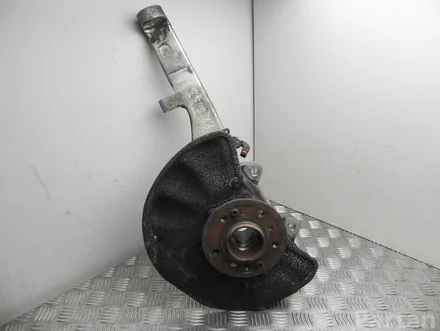 Mercedes-Benz A 166 09 / A16609 GLE (W166) 2017 Radlagergehäuse vorne links