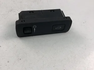 Volvo P31376510 S90 II 2018 Boot lid/tailgate button