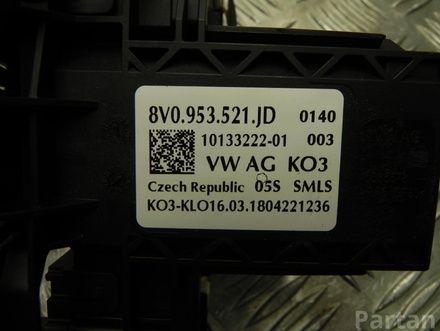 AUDI 8V0 953 521 JD, 8V0 953 502 BK / 8V0953521JD, 8V0953502BK A3 Limousine (8VS, 8VM) 2018 Комбинированный переключатель подрулевой