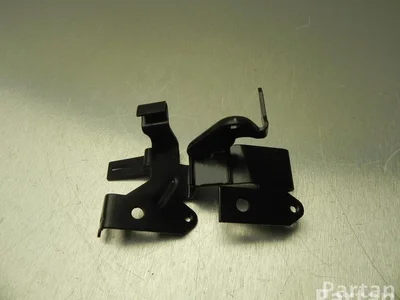 Volkswagen 04L 131 552 T / 04L131552T GOLF VII (5G1, BQ1, BE1, BE2) 2014 Bracket