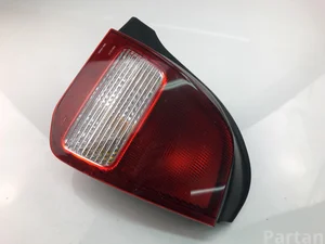 Mitsubishi COLT V (CJ_, CP_) 2001 Taillight