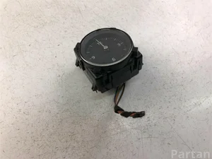 Volkswagen 3G0919204C PASSAT (3G2) 2016 Clock